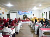 Yusbariah membuka Pelatihan Pemberdayaan TP PKK Desa sebagai 